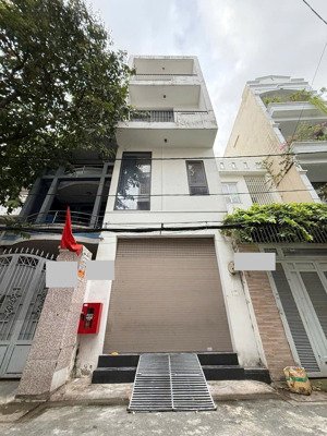 bán nhà hẻm 6m đường ba vân, diện tích 4mx10m, đúc 3.5 tấm, giá 8.59 tỷ ( tl), hẻm rộng 6m thông