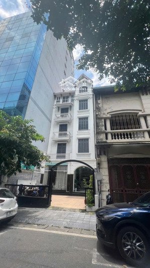 cho thuê biệt thự mặt phố bùi thị xuân - hai bà trưng