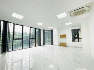 cho thuê văn phòng tại hoàng quốc việt - cầu giấy - hà nội