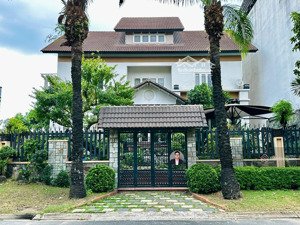 biệt thự góc 2 mặt tiền siêu đẹp ở kđt an phú - an khánh - dt 8x20m - hầm 4 tầng - giá 35 tỷ tl