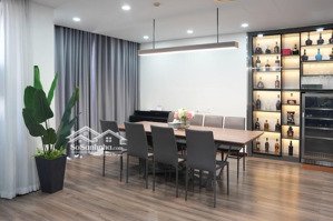 chủ nhà cho thuê căn hộ cao cấp 4pn +3wc - 170m2, đầy đủ nội thất, dọn vào ở ngay