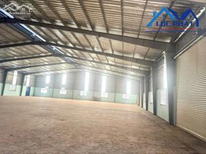 Cho thuê nhà xưởng 2.240m2 giá rẻ chỉ 75 triệu. Vĩnh Cửu-Đồng Nai