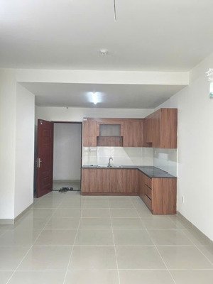bán gấp căn hộ giá tốt chỉ 1tỷ899tr gần biển bình phú 2 dt 66m2 căn 2pn2wc có ban công thoáng mát
