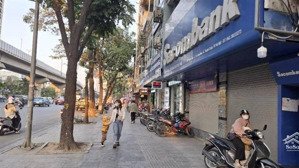 bán nhà mặt phố nguyễn trãi vị trí siêu đắc địa - vỉa hè rộng 7m - kinh doanh bất chấp