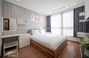 hot bán gấp cc vinhomes central park, 7,9 tỷ, 82 m2, điện biên phủ, q. bình thạnh, hcm