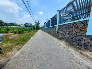 cần bán gấp 310m2 thổ cư giá rẻ đường xe tải xã bình chánh