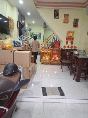 nhà dt 41m2 đ. huỳnh tấn phát q. 7 chủ giảm 400tr chỉ còn 3,15 tỷ