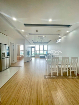 bán căn hộ rẻ nhất dự án thăng long number one 117m2, 3pn, nhà có ban công, view đẹp. giá 6.7 tỷ