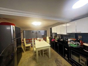 hiếm - bán nhà bán đảo hồ tây - 7 tầng thang máy - vài bước ra phố ra hồ - ở sướng