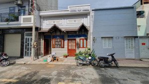 cho thuê nhà 6,5 triệu đường tây hòa, gần ga metro phước long, bình thái - thủ đức