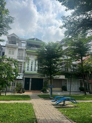 giảm giá bán nhanh nhà 6x20m, 2 lầu, giá 15.5 tỷ mặt tiền đường gần chợ tân mỹ, p. tân phú, quận 7