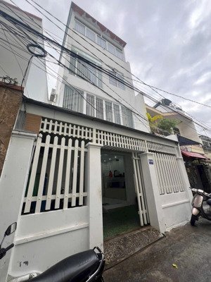 bán nhà 4 tầng hẻm xe máy lý thánh tôn nha trang 5,5tỷ