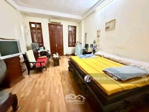 phân lô, oto tránh, kinh doanh, ngõ thông. bán nhà thái thịnh, 7tầng, thang máy, dt62m2_giá 22,8 tỷ