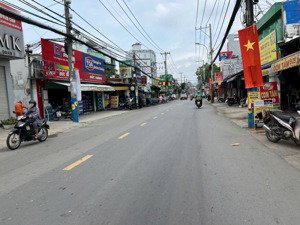 bán nhanh mt nguyễn duy trinh 180tr/m2 ngang 7.7m nở hậu 11m