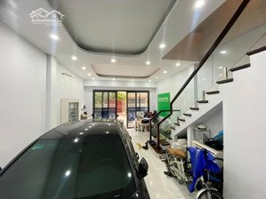 hàng kín! 7t thang máy yên lãng, vỉa hè, ngõ 5m, kinh doanh, 2 thoáng, gara, 66m2