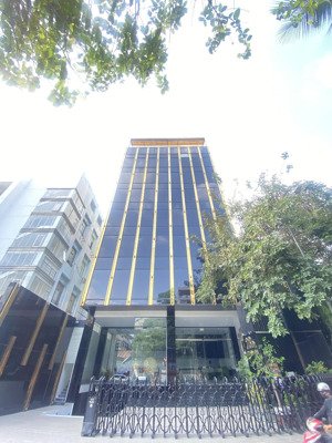 office full kính mt đường trần quang khải q1 1.300m2