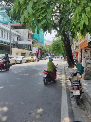 Bán Nhà Mặt Phố Quận 2 Bà 60m2-4T 2MT 2 THOÁNG 29,5 Tỷ Lạc Trung Có Thương Lượng.