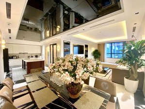 cần bán căn hoa hậu dự án 24t2 trung hòa nhân chính, dt 160m2, 3n3wc, full đồ, có slot, giá 11,5 tỷ