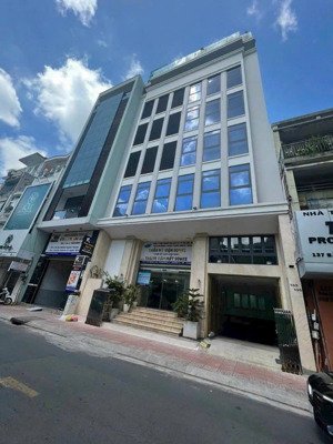 building hầm 6 tầng nguyễn thái sơn, dt: 15x30m, hdt: 220tr, gía: 68 tỷ