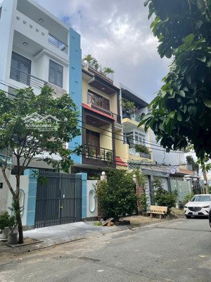cho thuê nhà 3 tầng - khu dân cư hiệp bình chánh, giao với đường b, thủ đức.