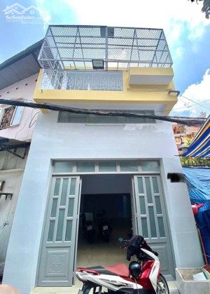 quận10 - cách mạng tháng tám - hxh - 3 tầng - 64m2 - sổ vuông a4 - 6 phòng ngủ - nhỉnh 10 tỷ.