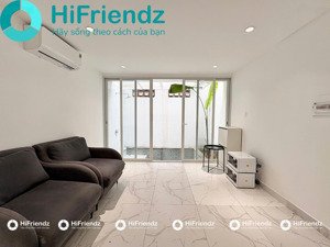 căn hộ duplex nội thất đầy đủ - sân vườn nhỏ siêu thoáng ngay nguyễn thị định