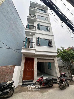 nhà kim chung 33m- lô góc- đường ô tô tránh- kinh doanh tốt