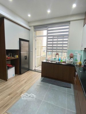 bán căn hộ đẹp tại khuất duy tiến, 5,8 tỷ, 84 m2, đầy đủ tiện ích