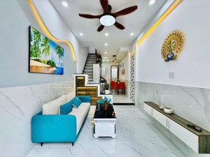 nhà đang thuê nguyên căn 12tr/ tháng tại đ. nguyễn du, dĩ an gần vincom dĩ an với giá chỉ 1 tỷ 899.