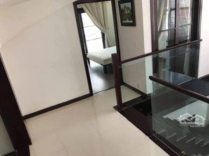 biệt thự mái vòm độc bản giữa lòng an phú vista, quận 2, diện tích: 8.7 x 27m công nhận: 233.6m²