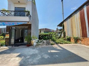 chủ bán nhanh gọn lô đất dt 74,2m2 full thổ cư ngay kdc lê phong bình chuẩn thuận an