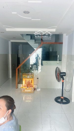 bán gấp nhà riêng phú thọ hoà, tân phú, 39m2, 2 tầng mới đẹp, hẻm xe tải 6m, nhỉnh 4 tỷ.