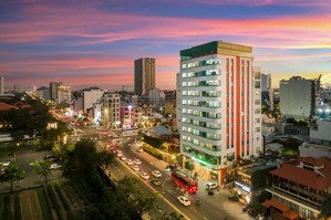 siêu phẩm khách sạn 4 view biển, lô góc 2 mt võ nguyên giáp, dt 500m2, mặt tiền 22m hiếm có