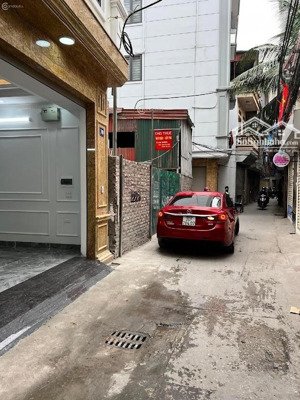 kim giang - 42m, 5 tầng, ô tô đỗ cửa, giá nhỉnh 7 tỷ