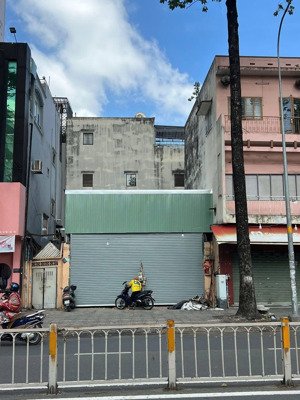 bán nhà mt đang cho thuê 40tr/tháng tại nguyễn tri phương, q10, hcm, 102m2 - giá 8,2tỷ