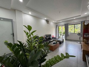 chủ ngộp 1,3 tỷ, cần bán gấp trong tuần, mặt tiền khu vip bàu cát, thiết kế đẹp, 4x18 chỉ 16,9 tỷ