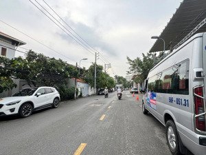 chỉ 98tr/m bán gấp đất xây cao ngay đường trần văn sắc, p.thảo điền, quận 2, dt: 17x24m cn 406m