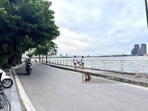 chính chủ bán nhà xuân la ngõ rộng hơn phố, mặt tiền rộng 9m, ngõ rộng, gần starlake giá chỉ 36 tỷ