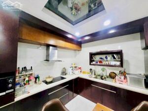 Bán nhà Giang Biên 60m2 nhà mới đẹp ngõ rộng đủ nội thất 5.7 tỷ