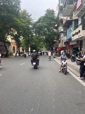 bán gấp. nhà gần hồ gươm 48.6m2, ôtô, kinh doanh. 10 tỷ