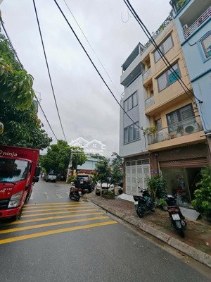 bán nhanh nhà phân lô đông ngạc (đông thắng) ô tô tránh, kinh doanh 40m x 6t chỉ 13.2 tỷ 