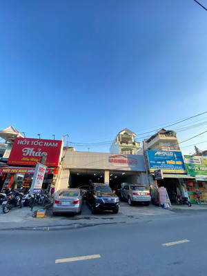 gấp - bán nhà mặt tiền ngay aeon mall tân phú - cấp 4 - vị trí tiềm năng - công nhận 370m2