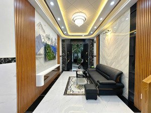 bán nhà bao đẹp tại thích quảng đức, 6,5 tỷ, 30m2, 2pn, 3wc