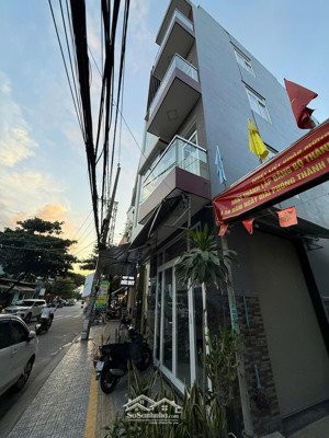 tôi cần bán nhà 4 tầng mặt tiền phạm văn nghị thanh khê đà nẵng