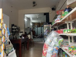 bán nhà mặt tiền: đông hoà - dĩ an - bình dương.
diện tích đã trừ lộ giới: 112m2 - (4.5m x 26m)