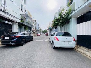 bán lô góc trương công định p.8 tp.vt hẻm 2ôtô tránh nhau vào gần cực đẹp. giá chỉ 7,5 tỷ