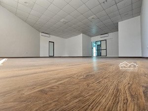 chính chủ cho thuê nhà mặt phố đường trung yên 11c .phường yên hòa . quận cầu giấy