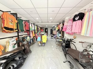 mặt tiền thích quảng đức p5, phú nhuận vị trí đắc địa kinh doanh sầm uất nhà mới xây 5 tầng