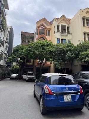 bán gấp nhà liền kề vip văn cao - hồ tây, 2 thoáng, 70m, 5 tầng - 32.x tỷ