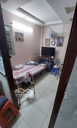 ngay hàng xanh, sát mt điện biên phủ, 89m2, 4pn, tiện cải tạo/xây mới nhỉnh 8tỷ